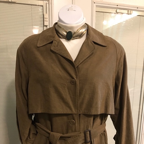 London Fog Trench Coat - Size 12 Reg. - Picture 3 of 9